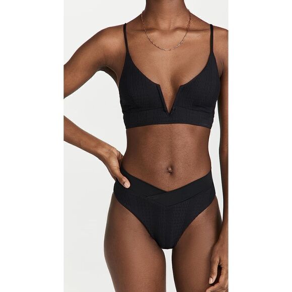 New   L*SPACE black siren top and court bottom bikini set. XS. Retails $209 - Picture 12 of 13